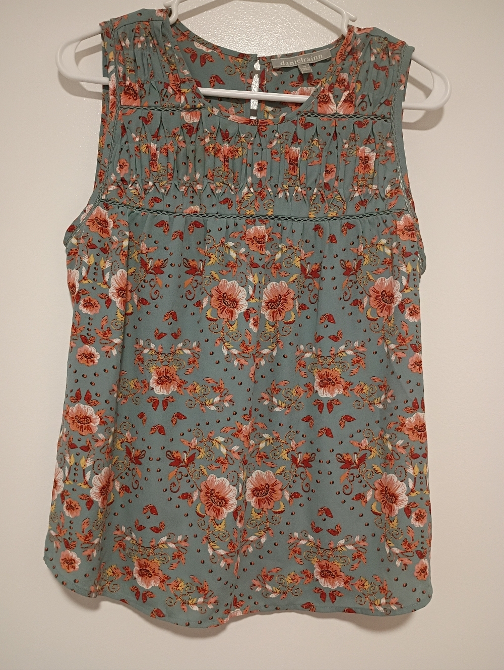 Daniel Rainn Women's Size PS Tank Top